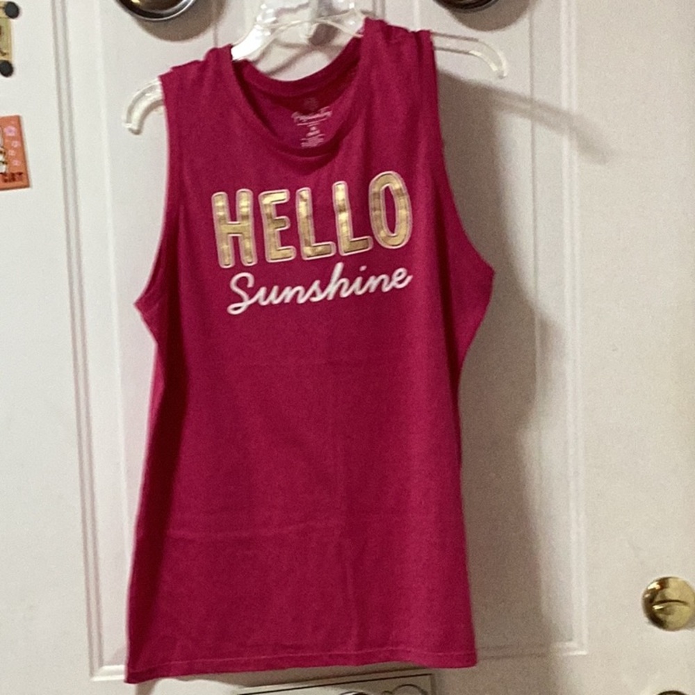 Casual Pink Tank Top for Warm Weather